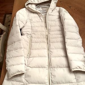 Abercrombie & Fitch Long Stretch Lightweight Puffer Cream Like New